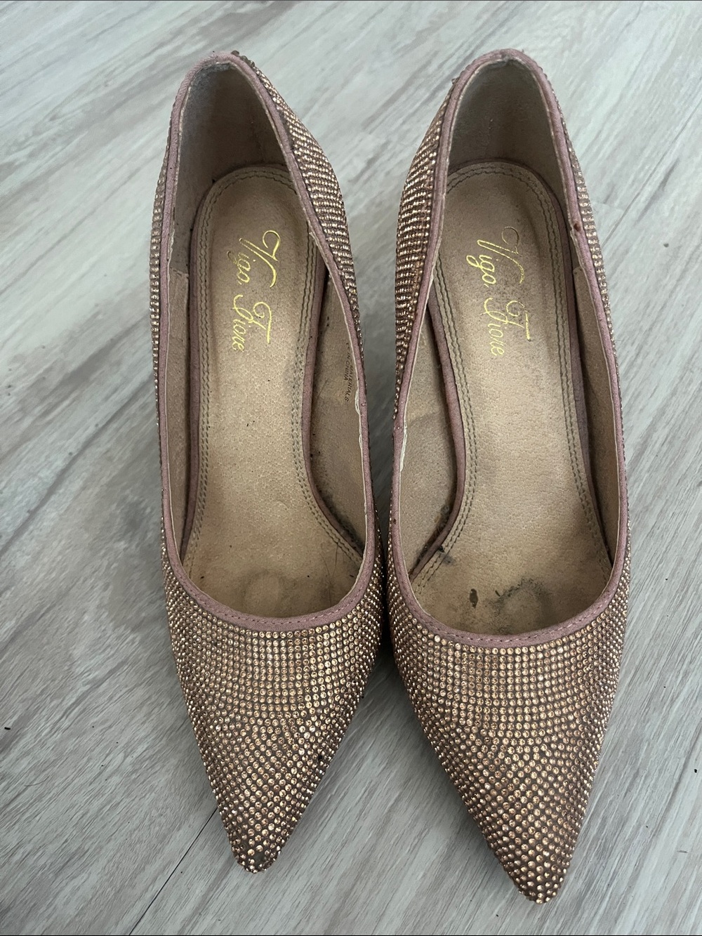 Viga Toe Embellished Pointed-Toe Flats in Rose Gold